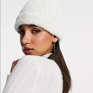 NWT Free People Ribbed Cloud Beanie